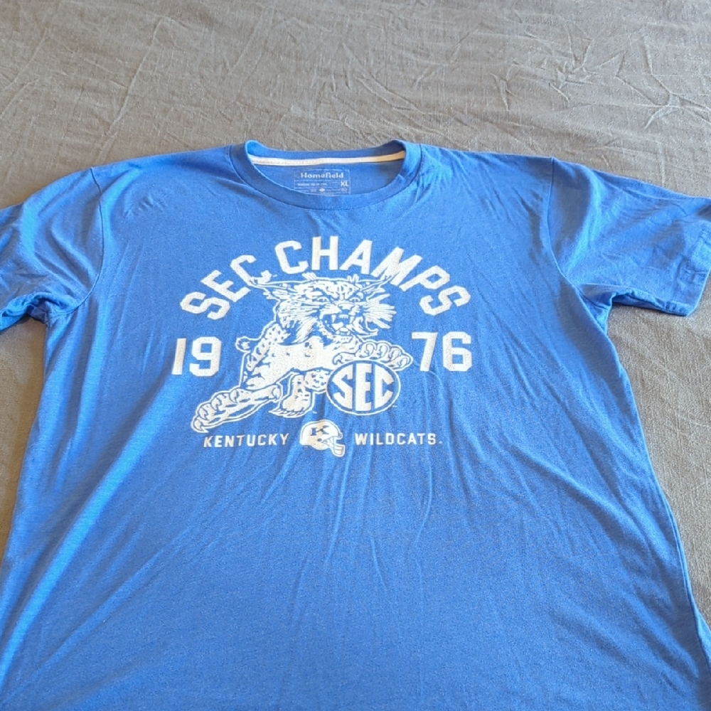 Blue Kentucky Wildcats T-Shirt